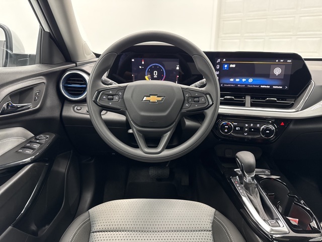 new 2025 Chevrolet Trax car, priced at $24,990
