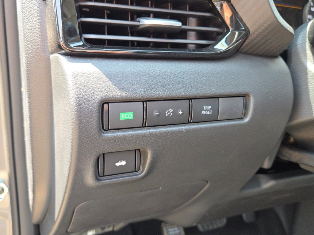 new 2025 Nissan Sentra car, priced at $24,325