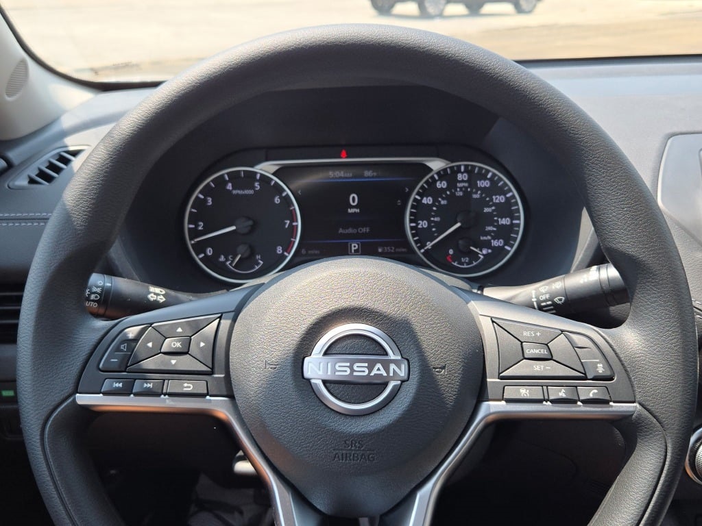 new 2025 Nissan Sentra car, priced at $24,325