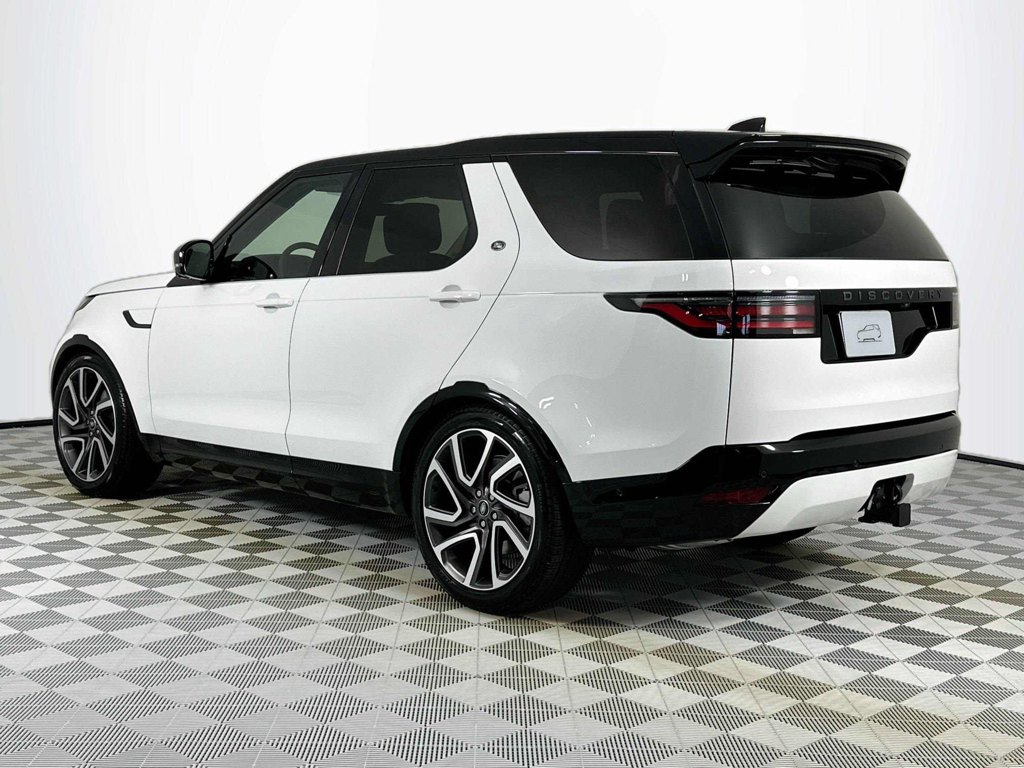 new 2025 Land Rover Discovery car, priced at $76,778