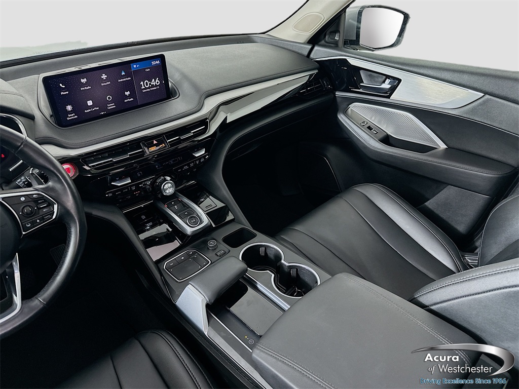 used 2023 Acura MDX car, priced at $38,999