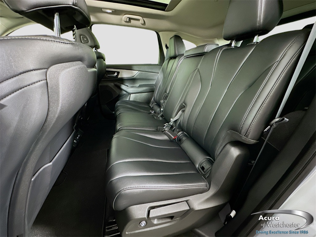 used 2023 Acura MDX car, priced at $38,999
