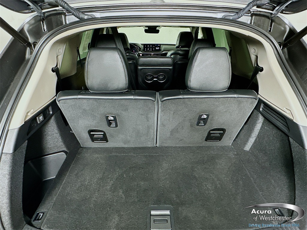 used 2023 Acura MDX car, priced at $38,999
