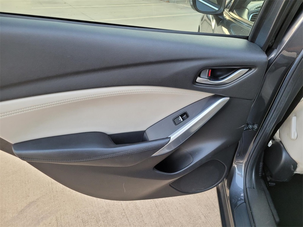 used 2016 Mazda Mazda6 car