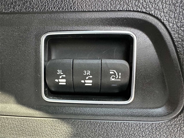 used 2022 Mercedes-Benz GLS car, priced at $61,991