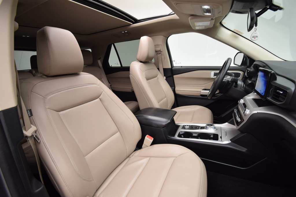 used 2021 Ford Explorer car, priced at $25,000