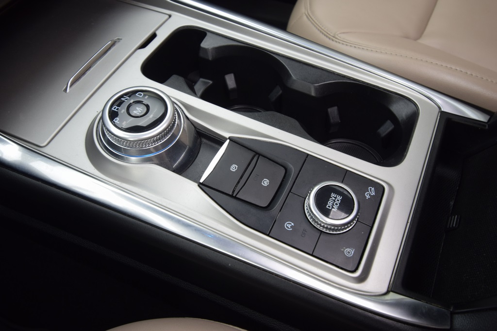 used 2021 Ford Explorer car, priced at $25,000