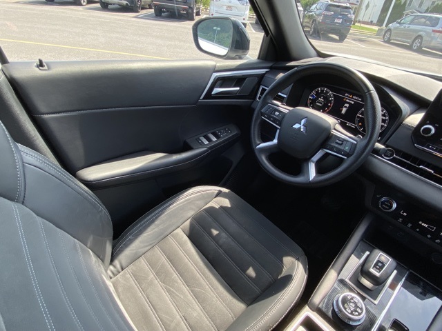 used 2023 Mitsubishi Outlander car, priced at $23,925