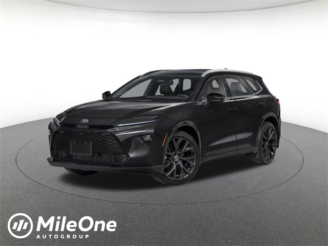 new 2025 Toyota Crown Signia car
