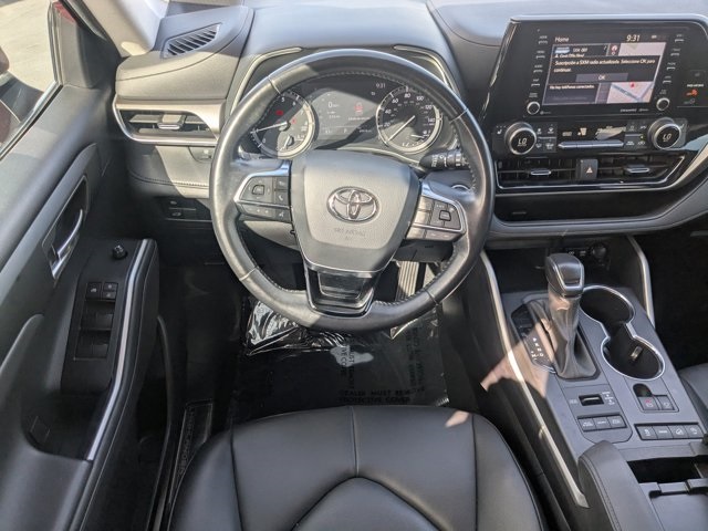used 2020 Toyota Highlander car, priced at $29,854