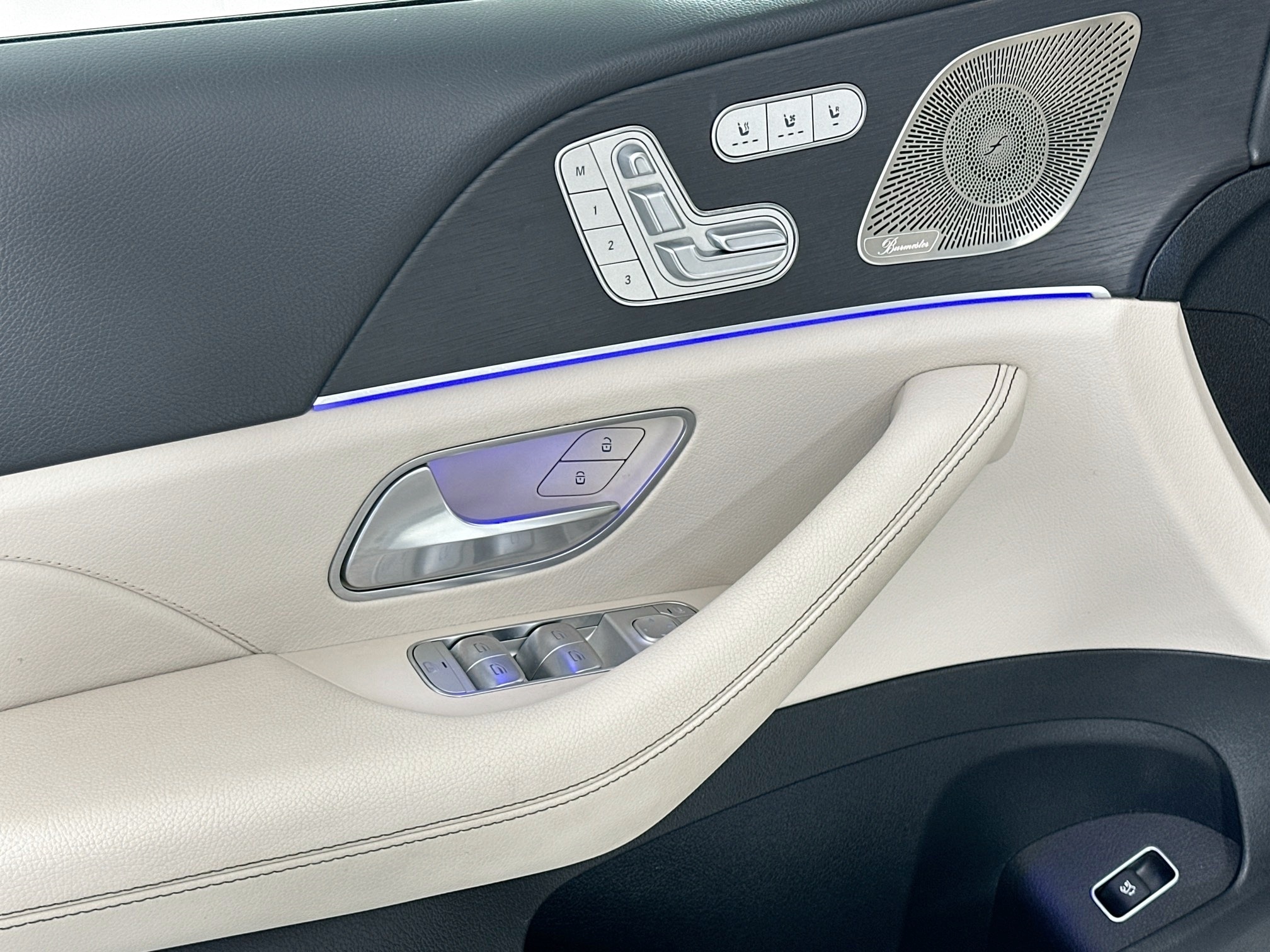 used 2023 Mercedes-Benz GLS car, priced at $82,995