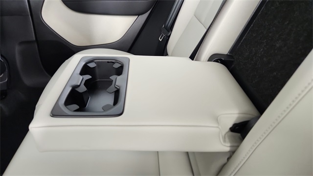 new 2026 Volvo XC40 car, priced at $50,150