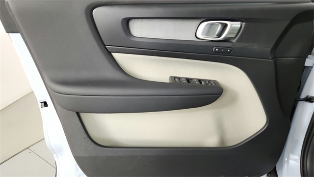 new 2026 Volvo XC40 car, priced at $50,150