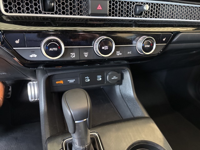 used 2025 Honda Civic Hybrid car, priced at $28,995