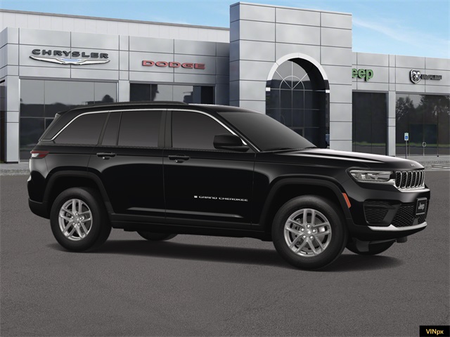 new 2025 Jeep Grand Cherokee car, priced at $39,225