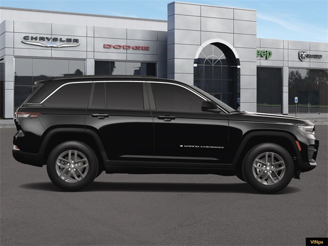 new 2025 Jeep Grand Cherokee car, priced at $39,225