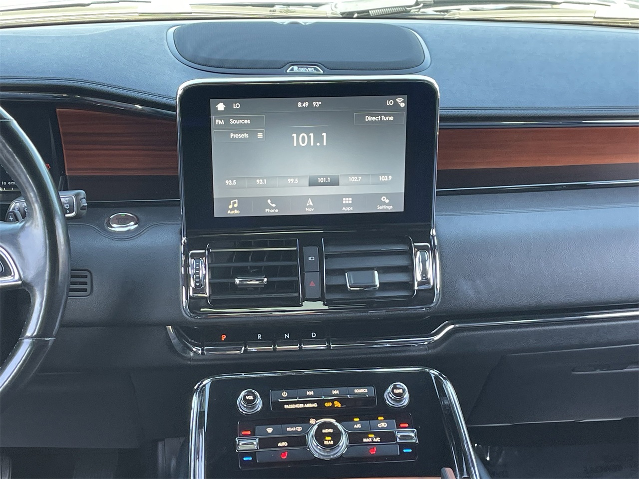 used 2018 Lincoln Navigator car, priced at $25,736