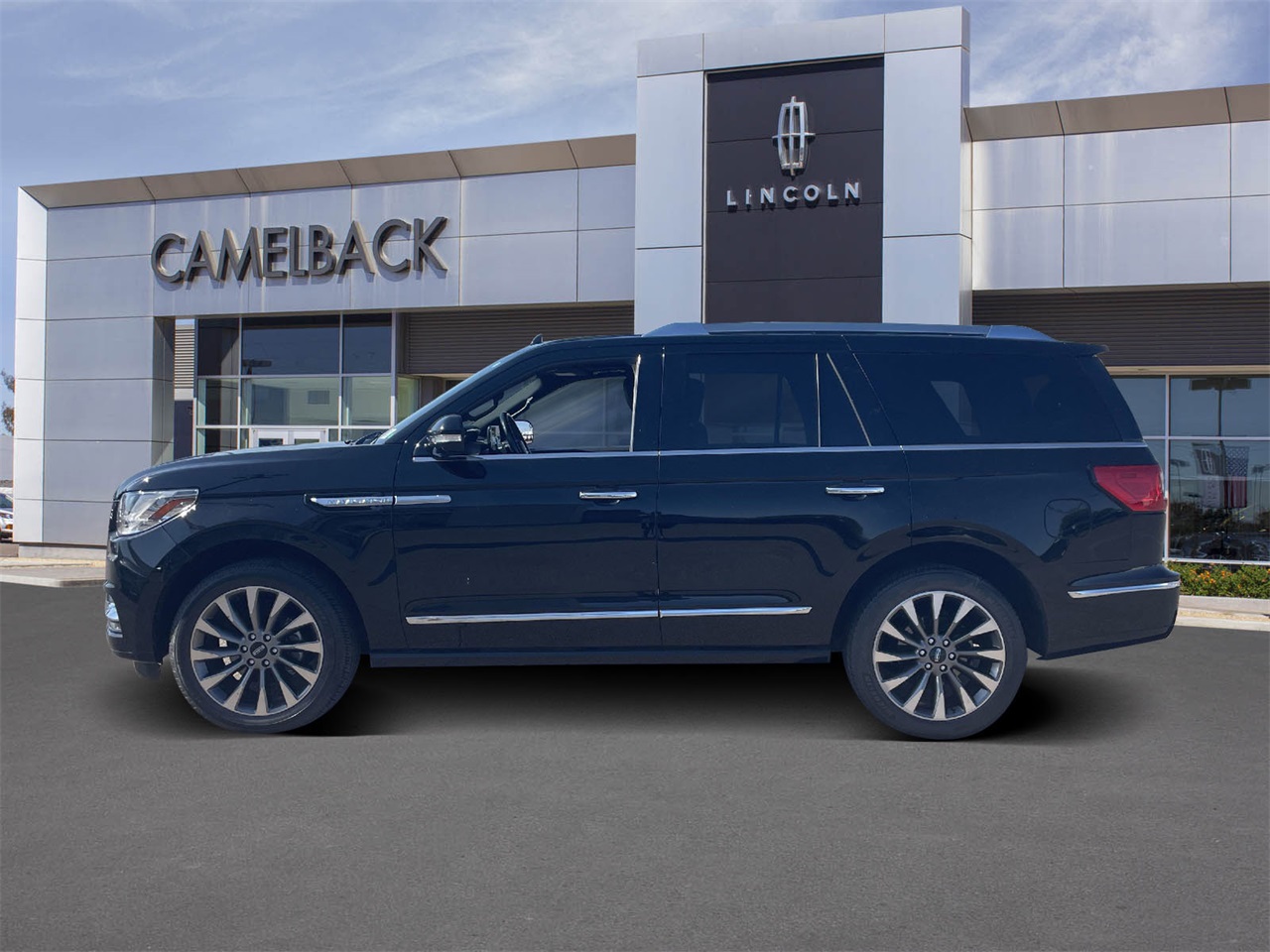 used 2018 Lincoln Navigator car, priced at $25,736