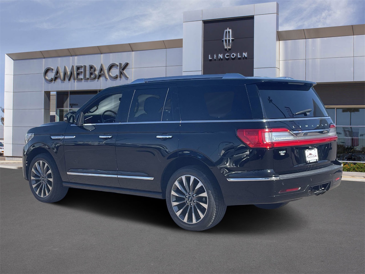 used 2018 Lincoln Navigator car, priced at $25,736