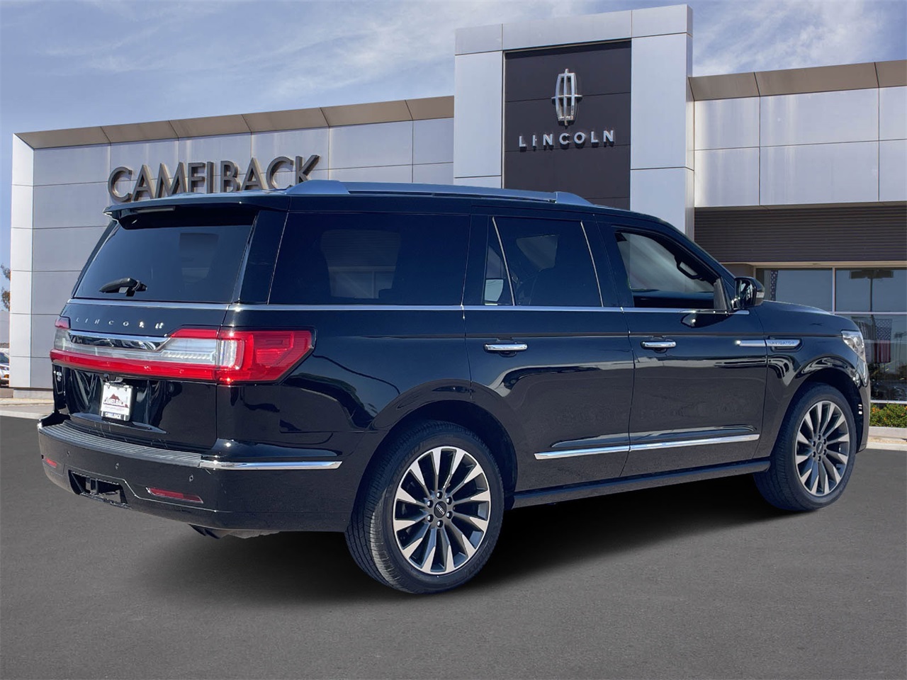 used 2018 Lincoln Navigator car, priced at $25,736