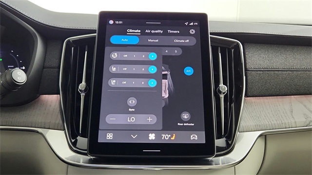 new 2026 Volvo XC90 Plug-In Hybrid car, priced at $85,195