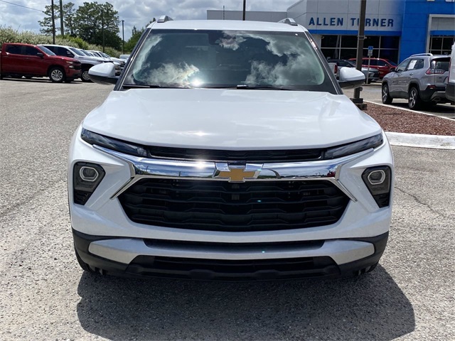 new 2026 Chevrolet TrailBlazer car, priced at $28,670
