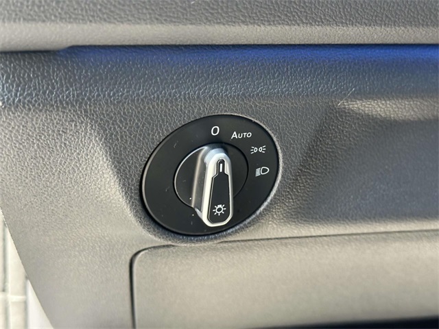 used 2021 Volkswagen Jetta car, priced at $21,160