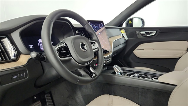 new 2026 Volvo XC60 Plug-In Hybrid car, priced at $69,285