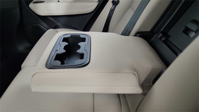 new 2026 Volvo XC60 Plug-In Hybrid car, priced at $69,285
