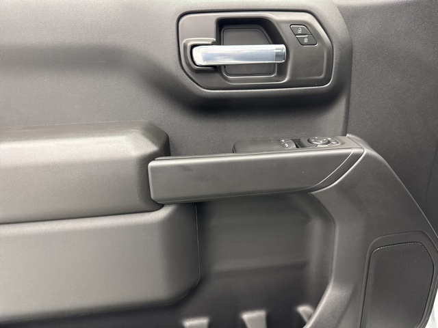 new 2026 Chevrolet Silverado 1500 car, priced at $43,032