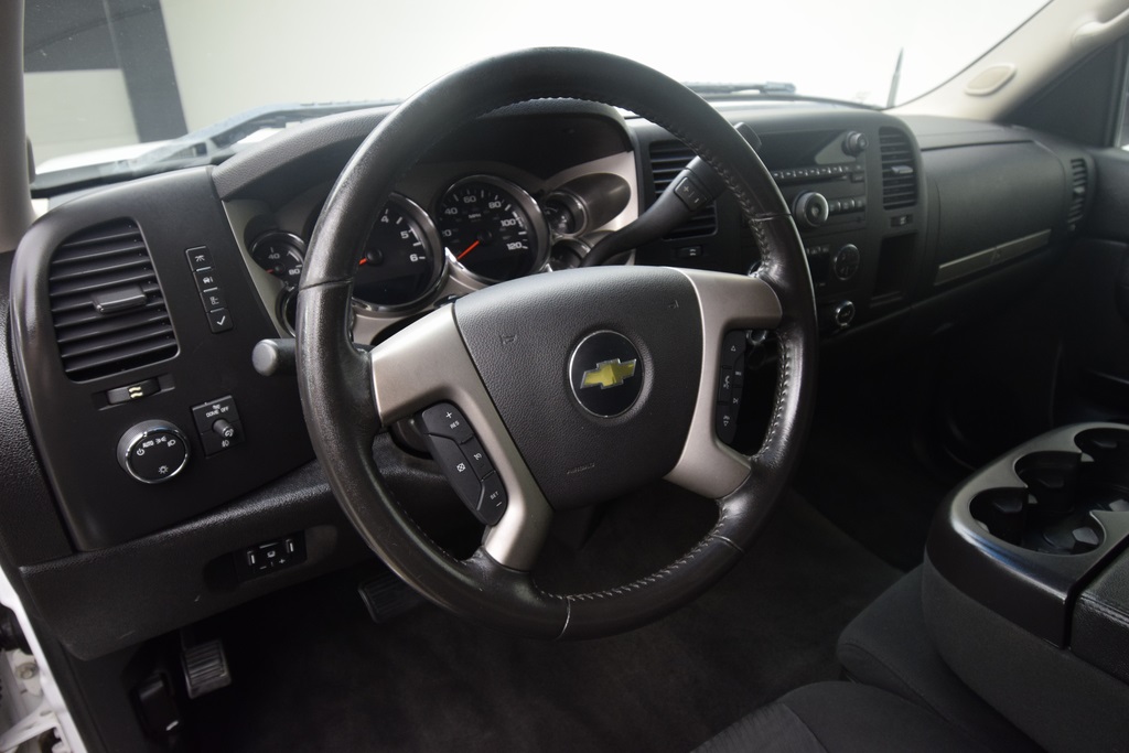 used 2013 Chevrolet Silverado 1500 car, priced at $11,095