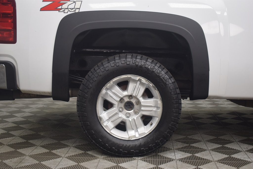 used 2013 Chevrolet Silverado 1500 car, priced at $11,095