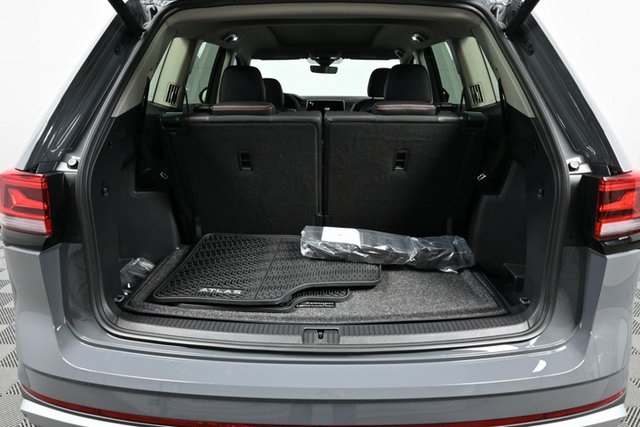 new 2025 Volkswagen Atlas car, priced at $49,987