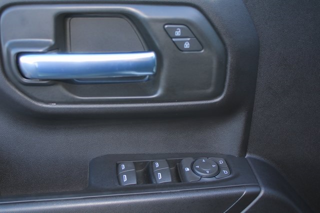 used 2025 GMC Sierra 1500 car, priced at $42,000