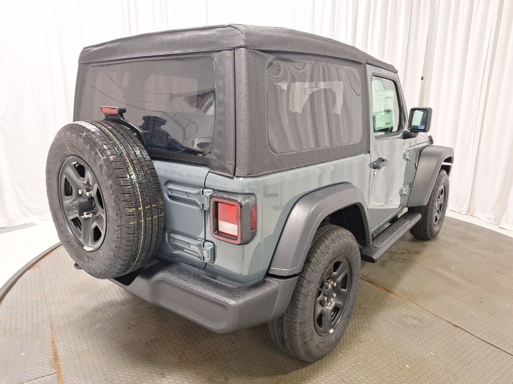 new 2025 Jeep Wrangler car, priced at $36,675