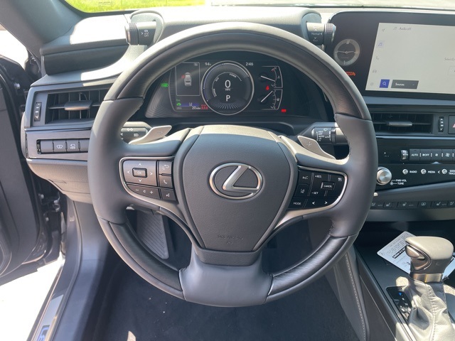 new 2025 Lexus ES car, priced at $57,349