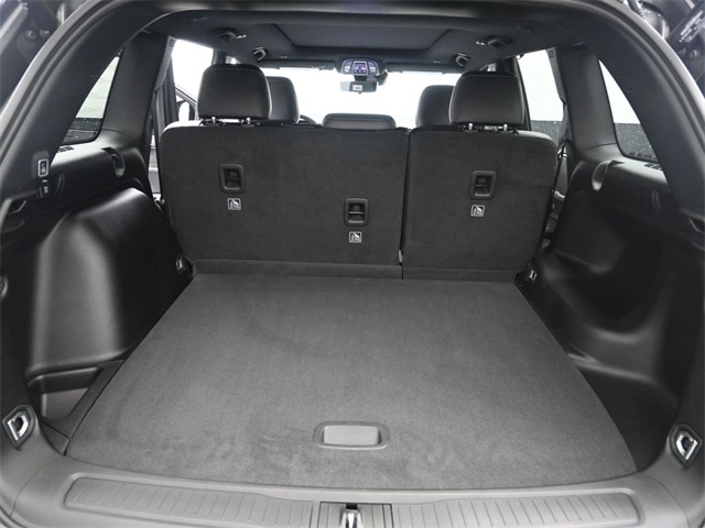 new 2025 Jeep Grand Cherokee car, priced at $43,337