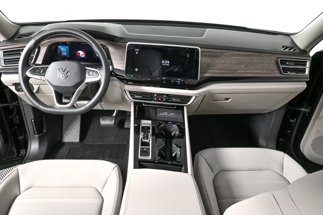 new 2026 Volkswagen Atlas car, priced at $53,458