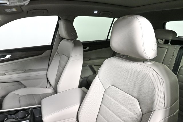 new 2026 Volkswagen Atlas car, priced at $53,458