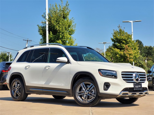 used 2025 Mercedes-Benz GLB car, priced at $40,924