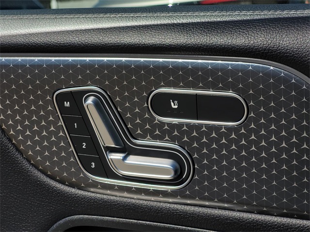 used 2025 Mercedes-Benz GLB car, priced at $40,924