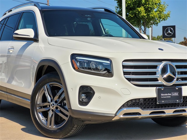 used 2025 Mercedes-Benz GLB car, priced at $40,924
