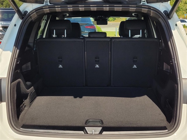 used 2025 Mercedes-Benz GLB car, priced at $40,924