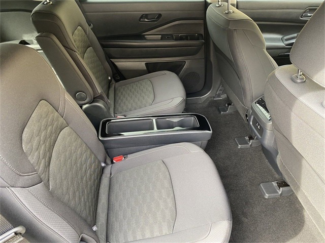 new 2025 Nissan Pathfinder car, priced at $43,945