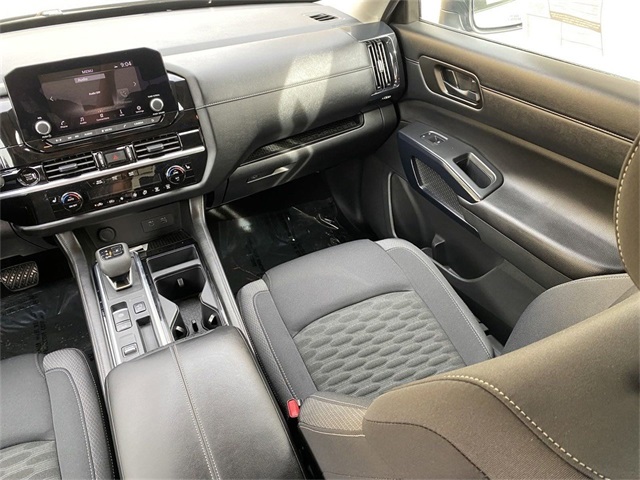 new 2025 Nissan Pathfinder car, priced at $43,945