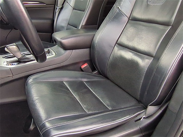 used 2019 Jeep Grand Cherokee car, priced at $22,911