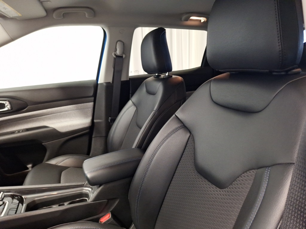 used 2022 Jeep Compass car, priced at $22,055