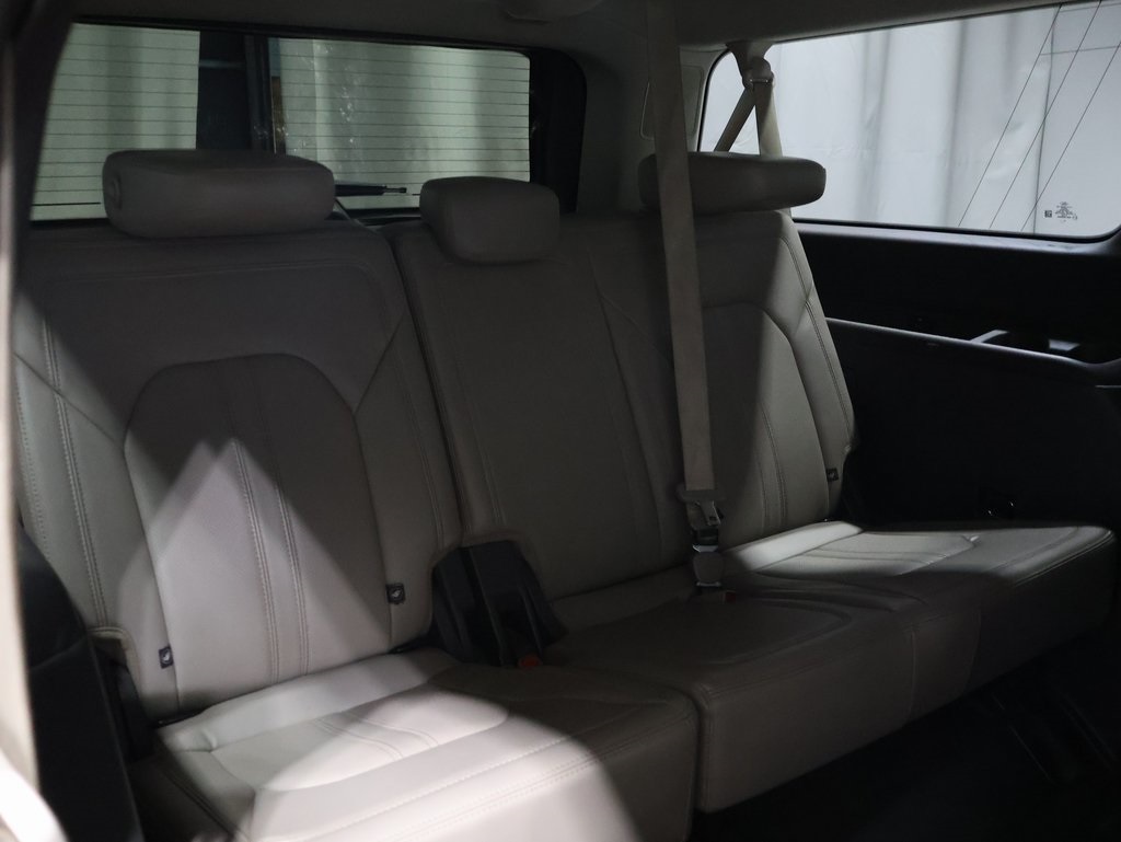 used 2019 Ford Expedition Max car, priced at $25,000