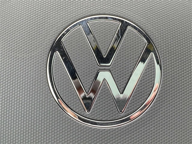 new 2025 Volkswagen Tiguan car, priced at $41,086