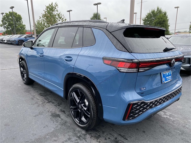 new 2025 Volkswagen Tiguan car, priced at $41,086